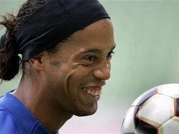 手均偏出 手均偏出