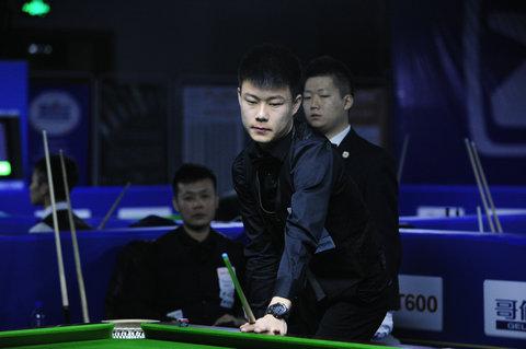 挥杆巾帼 挥杆巾帼