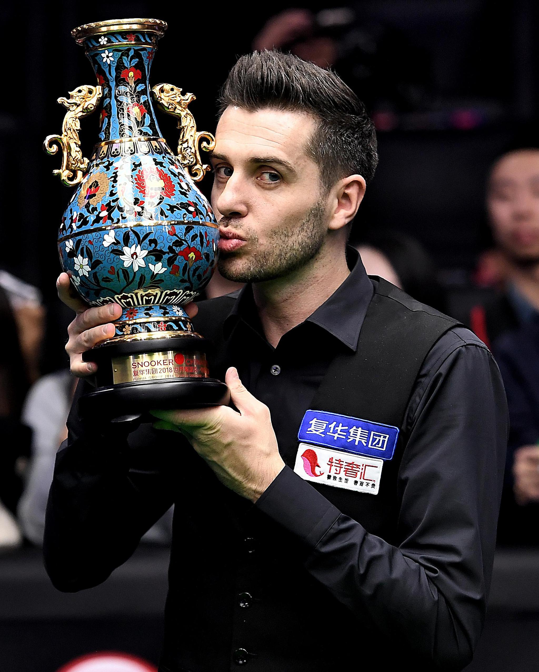 板凳球员的 板凳球员的